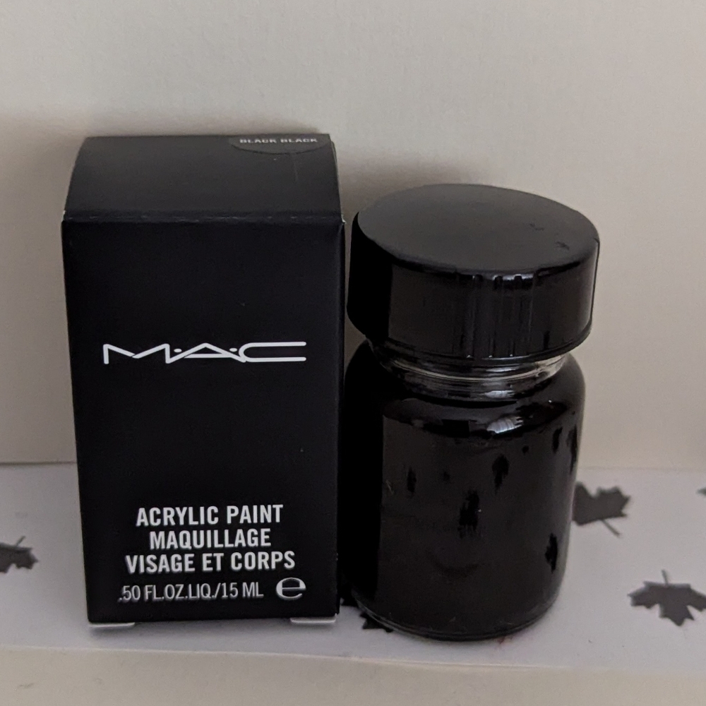 MAC Acrylic Paint - Black Black